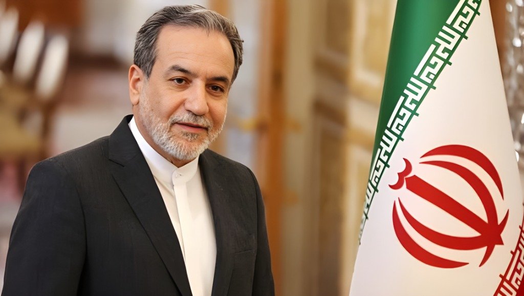 إيران تجدد دعوتها للحوار وتتهم إسرائيل بنسف المفاوضات النووية