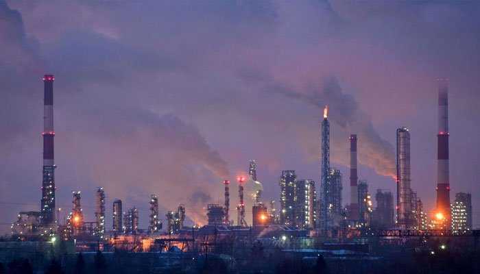 توقعات بارتفاع أسعار البنزين عالميا بسبب تقليص العرض الروسي